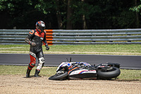 brands-hatch-photographs;brands-no-limits-trackday;cadwell-trackday-photographs;enduro-digital-images;event-digital-images;eventdigitalimages;no-limits-trackdays;peter-wileman-photography;racing-digital-images;trackday-digital-images;trackday-photos